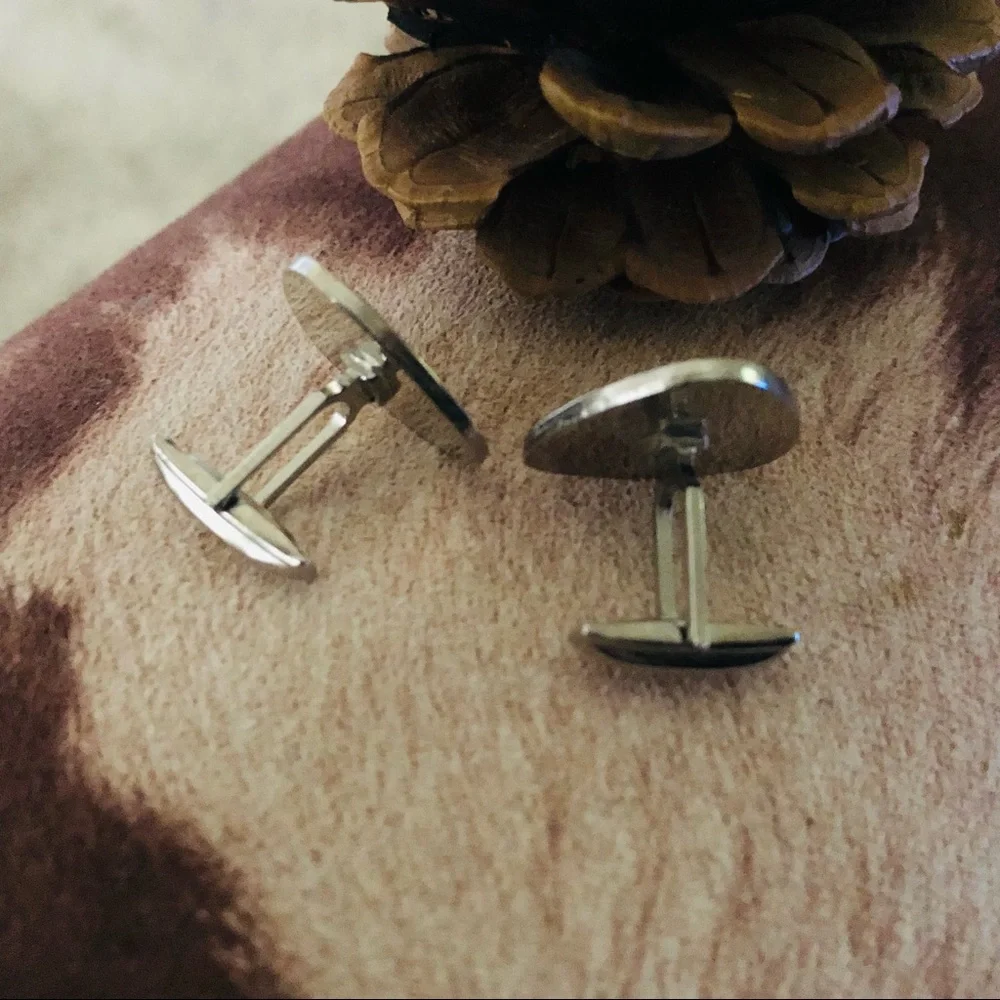 Vintage men’s Stag silver plated triangle shape cuff link tie pin boxed set